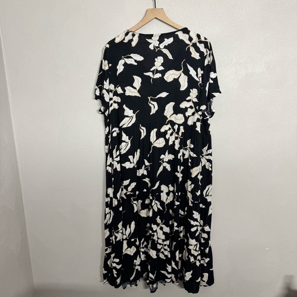 Sonoma Floral Dress Size 2x w/ Pockets Button Front Tiered Midi Dress - Picture 7 of 13